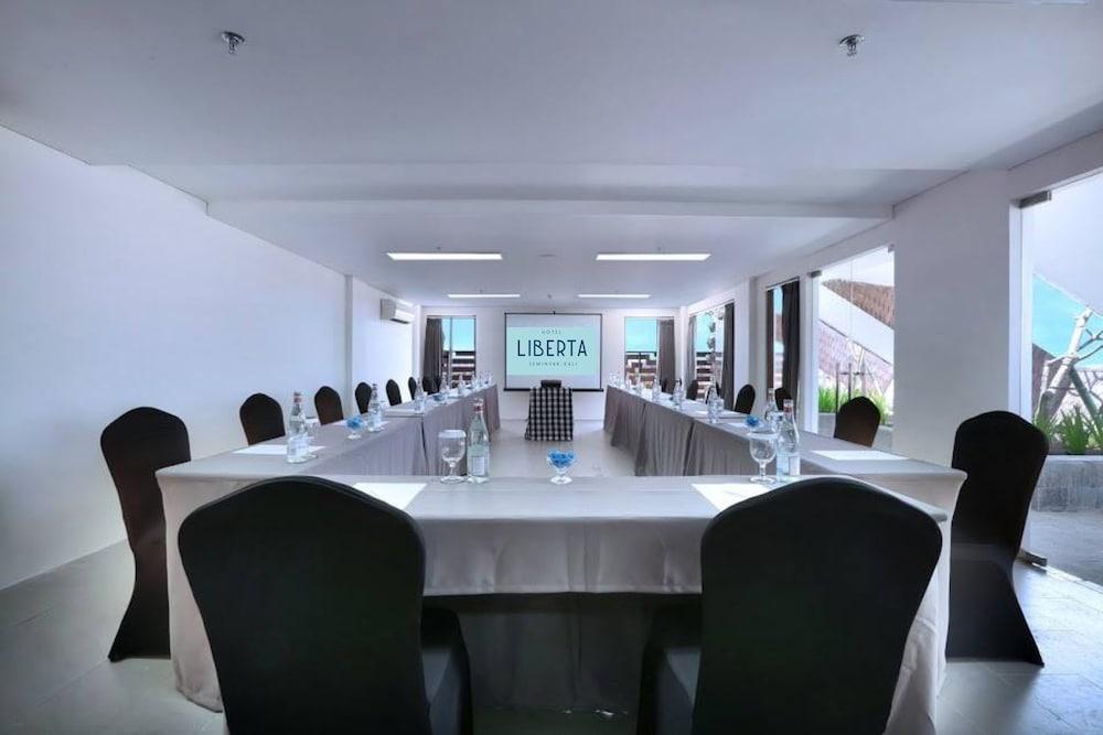 Liberta Seminyak Hotel Luaran gambar